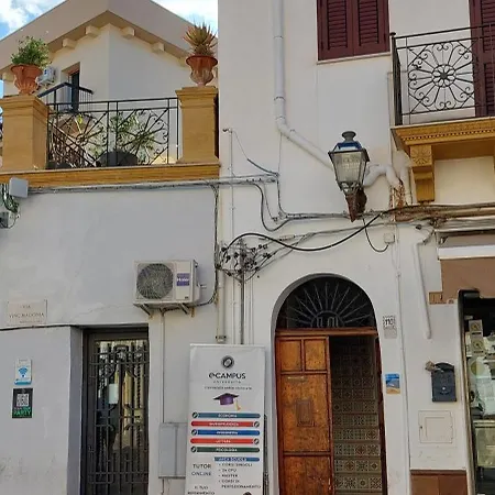 Casa Madonia * Terrasini